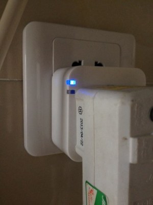 智能生活新起點 Smart Plug WiFi插座蘋果白，遠程控制的便捷之選